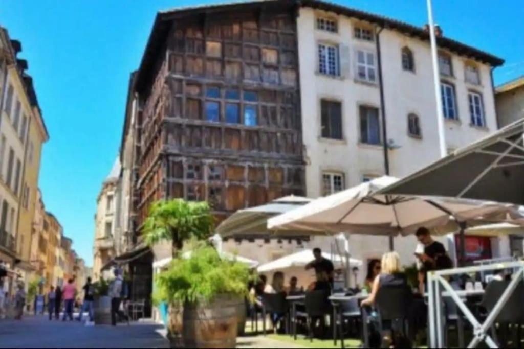 Detente Centre Historique De Macon Avec Spa Et Cine Exterior foto